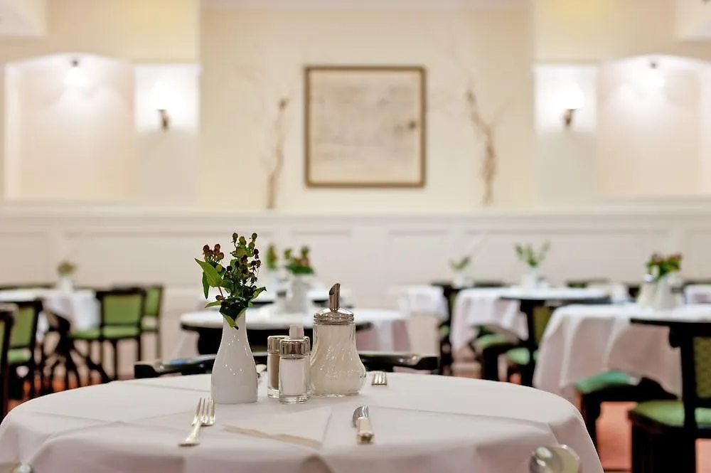Hotel Johann Strauss Wien 4*,