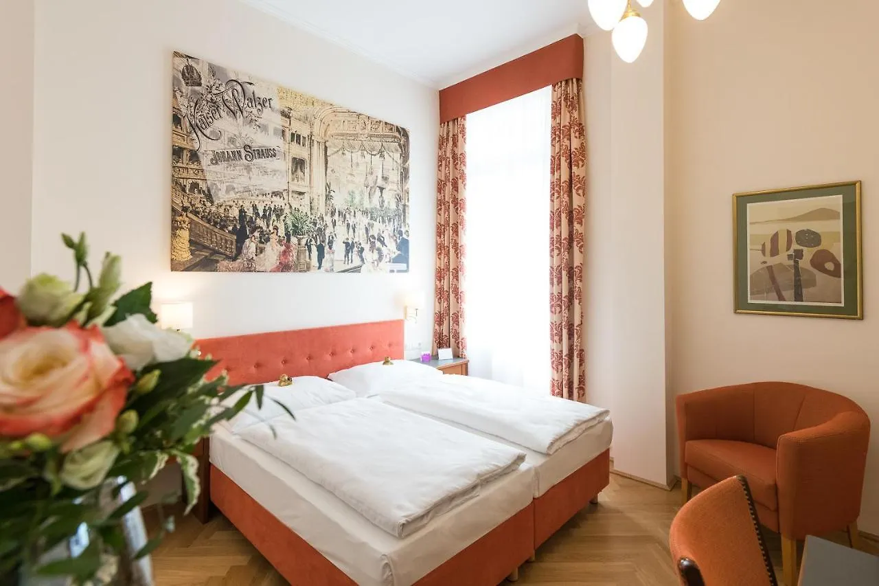 Hotel Johann Strauss Wien 4*,  Østrig