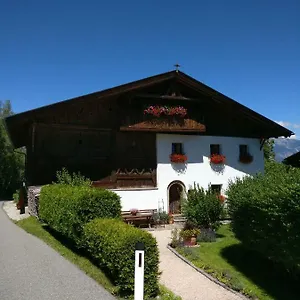 https://haus-falkner-mutters.innsbruckaustriahotels.com